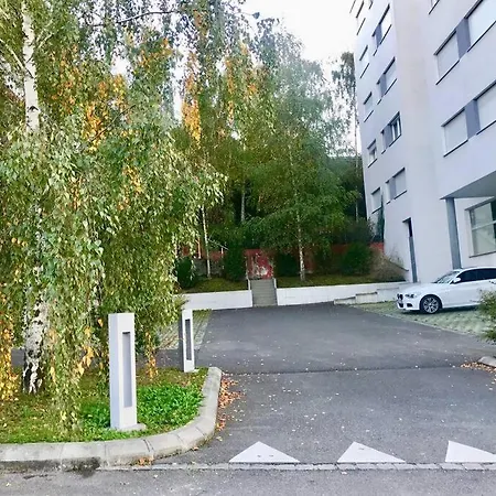 Lejlighed 179 Comfortable Sunny Quiet Good Location And Free Parking Included
