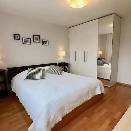 Lejlighed 179 Comfortable Sunny Quiet Good Location And Free Parking Included Lausanne
