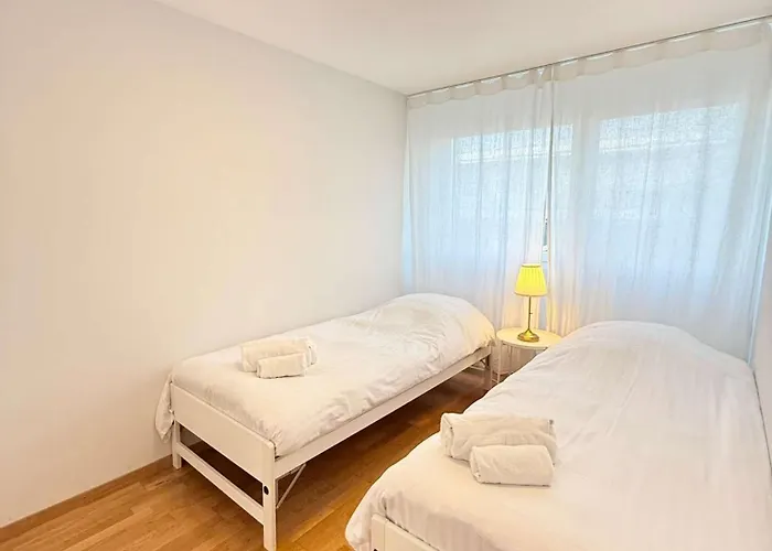Appartement 179 Comfortable Sunny Quiet Good Location And Free Parking Included